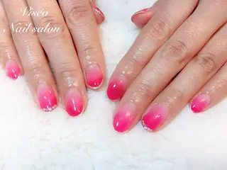 ネイル Viseo《6週間 長持ちパラジェル》のネイルデザイン