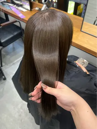 ロング カラー いろあそび所属・12月限定🉐カット モデル募集🉐のヘアスタイル