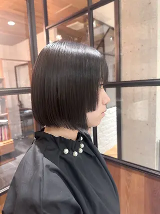 ショート YUI/レイヤー/ ハッシュカットのヘアスタイル