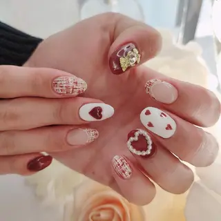 ネイル RUNWAY 　　の眉毛・アイブロウイメージ