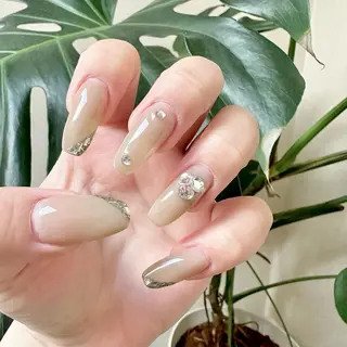 ネイル LAUR Natsukiのネイルデザイン