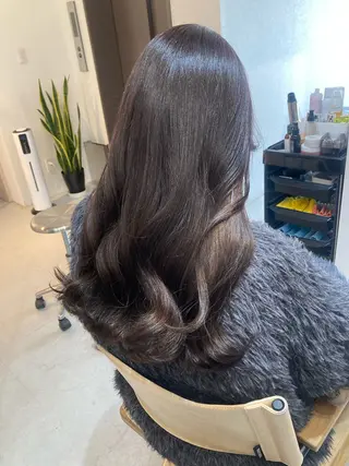 ロング ✨色持ちの良い艶 カラー✨蟹江真世のヘアスタイル