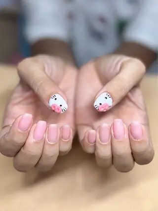 ネイル 𝓝𝓪𝓲𝓻 𝓝𝓪𝓲𝓵のネイルデザイン