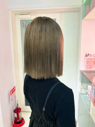 セミロング カラー 顔周りカット/ボブ/ ツヤ髪/coconaのヘアスタイル