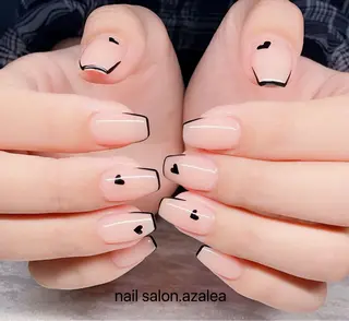 ネイル R inのネイルデザイン