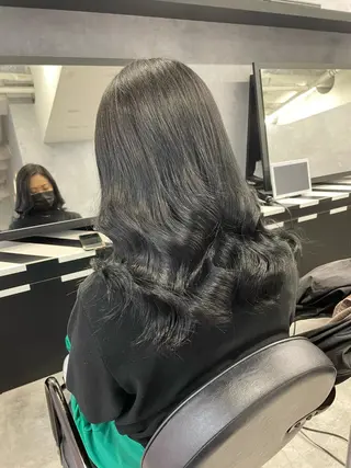 ロング Cielro【 シェイロ 】所属・Cielro/ダブル カラー/西田咲希のヘアスタイル