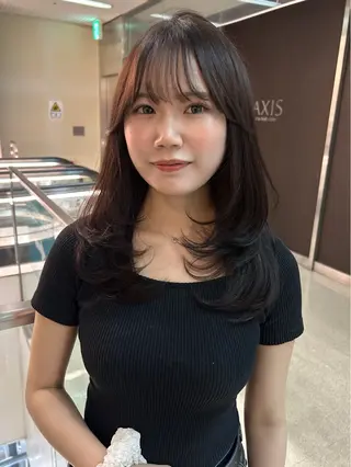 ミディアム 'AXISガスビル Rinのヘアスタイル