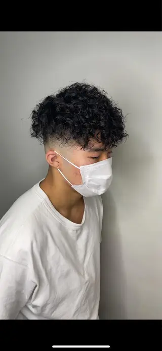 パーマ メンズ Le'a所属・渋谷/フェード/ 國分 翔のヘアスタイル