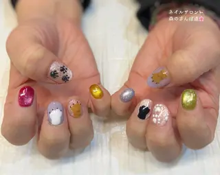 ネイル 森のさんぽ道所属・ショートネイル 森のさんぽ道のネイルデザイン