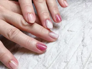 ネイル 佐藤 結衣のネイルデザイン