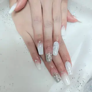 ネイル 柘植 祐子のネイルデザイン