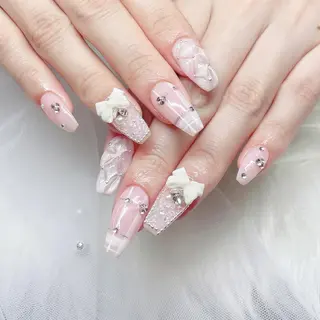 ネイル 美奈🎀 ミナ🎀のネイルデザイン