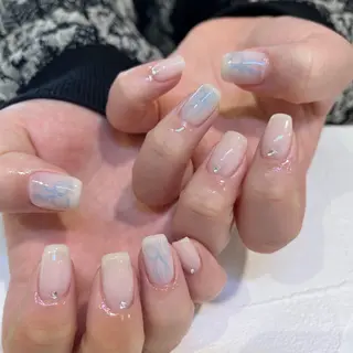 ネイル 鈴木 里奈のネイルデザイン