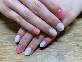 ネイル charme所属・. SHIORIのネイルデザイン