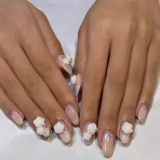 ネイル 友野 遥のネイルデザイン