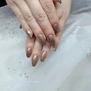 ネイル 金井 奈々のネイルデザイン