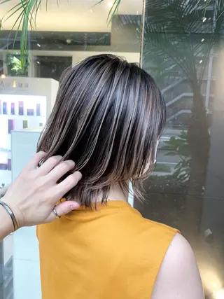 ショート レイヤー×縮毛矯正 深見 拓のヘアスタイル