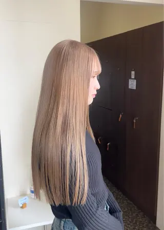 ロング 譜久島 かりんのヘアスタイル