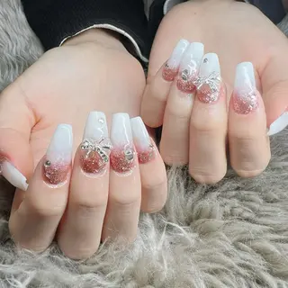 ネイル Dia Nail AKIのネイルデザイン