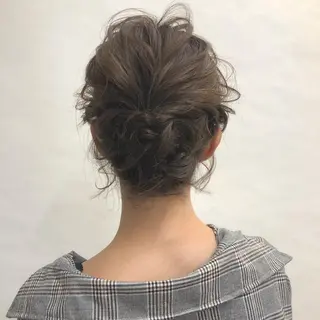 ショート カラー ヘアアレンジ 榎園 由美のヘアスタイル