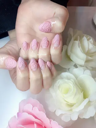 ミディアム ネイル 長さ出し専門 nynaのネイルデザイン