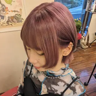 ショート カラー fuwat所属・秋葉原でカラーする なら🐉ちぇーたんのヘアスタイル