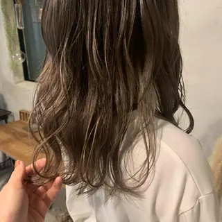 ミディアム カラー 西山 紗耶香🪽 透明感カラー/ボブのヘアスタイル