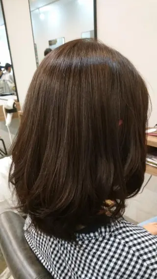 セミロング 松浦 美和【miwa】のヘアスタイル