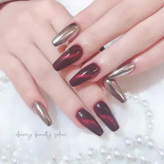 ネイル SAKURA 🍒のネイルデザイン