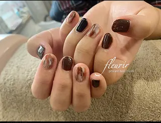 ネイル フルリール 【プライベートサロンのネイルデザイン