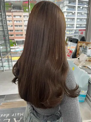 ロング カラー SALTO hair design所属・SALTO すずのヘアスタイル