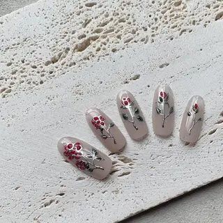 ネイル atelier FIORITURA所属・FIORITURA aiのネイルデザイン