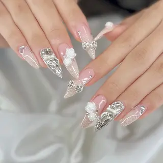 ネイル RIKAKO🫧 矢場町/栄/名古屋のネイルデザイン