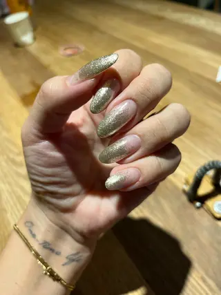 ネイル 大島 さやかのネイルデザイン