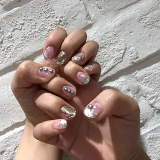 ネイル 河野 弥月のネイルデザイン