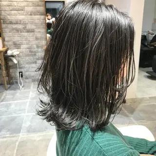 ミディアム 所渉/韓国レイヤー /ウルフカットのヘアスタイル