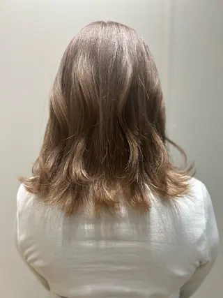 ミディアム カラー kawabe maikoのヘアスタイル