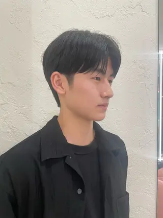 ショート ユナ ナチュラル／透明感のヘアスタイル