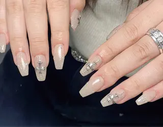 ネイル Tini ANA.CHUOのネイルデザイン