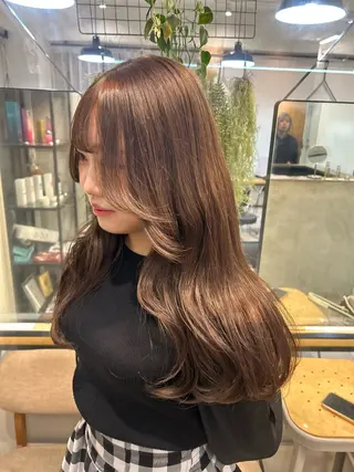 ロング LOE所属・LOE Yuuka/42🩵のヘアスタイル