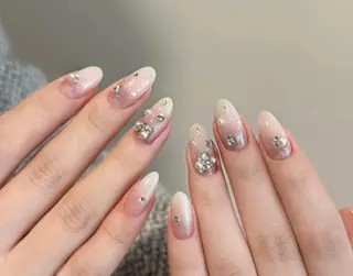 ネイル エリ🫧 nail池袋東口のネイルデザイン