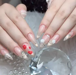 ネイル 🎀Ｍ nails✨ ビューティーのネイルデザイン