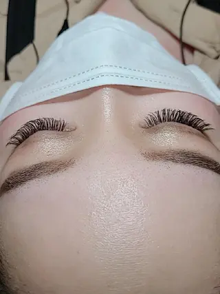 マツエク・マツパ LASH BAR天王寺店所属・LASH BAR  友久のマツエク・マツパデザイン