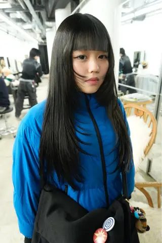 ロング ✩デザインカラー /レイヤー✩momoのヘアスタイル