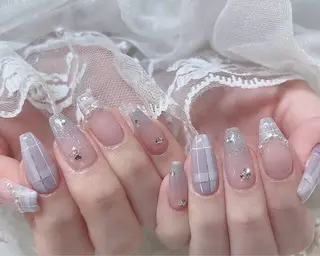 ネイル Lee Nailsのネイルデザイン