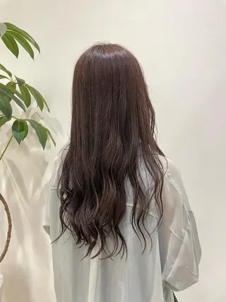 ロング みうら さらのヘアスタイル