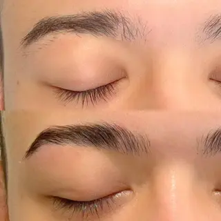 アイブロウ Mizuliネイル 眉毛メイクのサロンのネイルデザイン