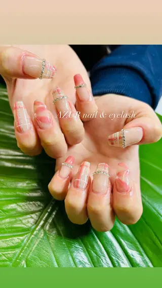 ネイル AZUR N&eyelashのネイルデザイン