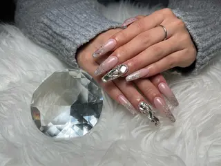 ネイル 井尻 紗菜のネイルデザイン