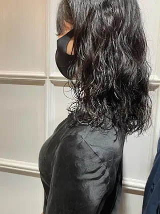 ミディアム パーマ ヘアアレンジ 髪質改善カラー&TR 縮毛矯正/弱酸性矯正のヘアスタイル